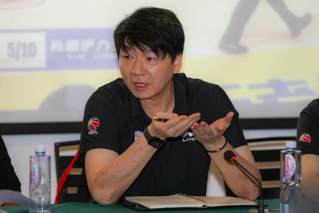 新疆篮球俱乐部历史_新疆篮球队名字的由来_新疆篮球队历史