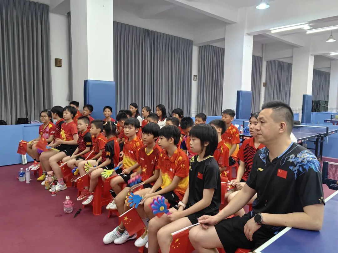 广州击剑锦标赛_广东青少年击剑锦标赛_广州青少年击剑冠军
