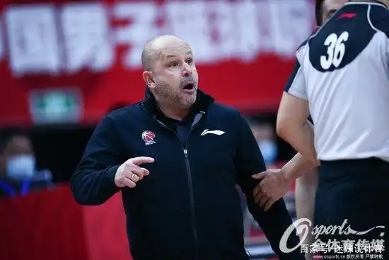 篮球比赛挑战的规则有哪些_篮球规则挑战是什么意思_篮球规则挑战比赛有几个