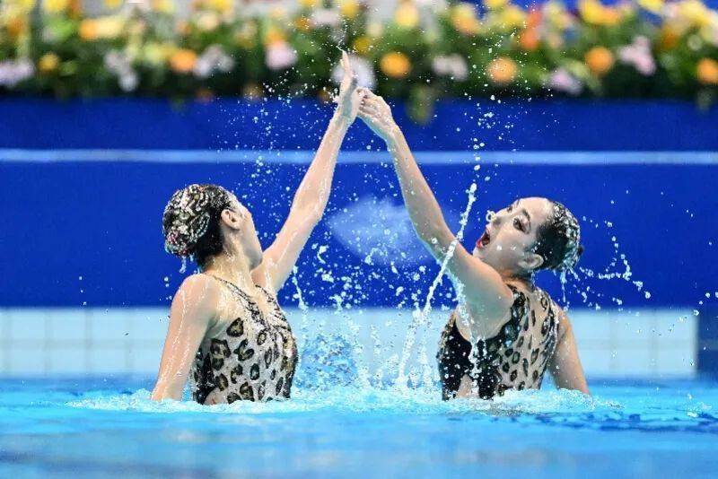 花样游泳双人赛冠军_花样游泳双人冠军是_花样游泳双人预赛成绩