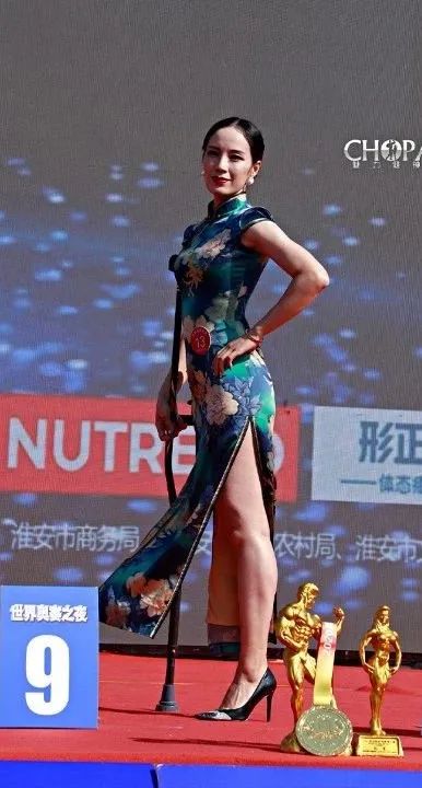 独腿跳高冠军_独腿跳高运动员_跳高冠军2021
