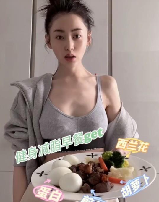 脖子粗运动员_明星健身后脖子粗_脖子粗健身