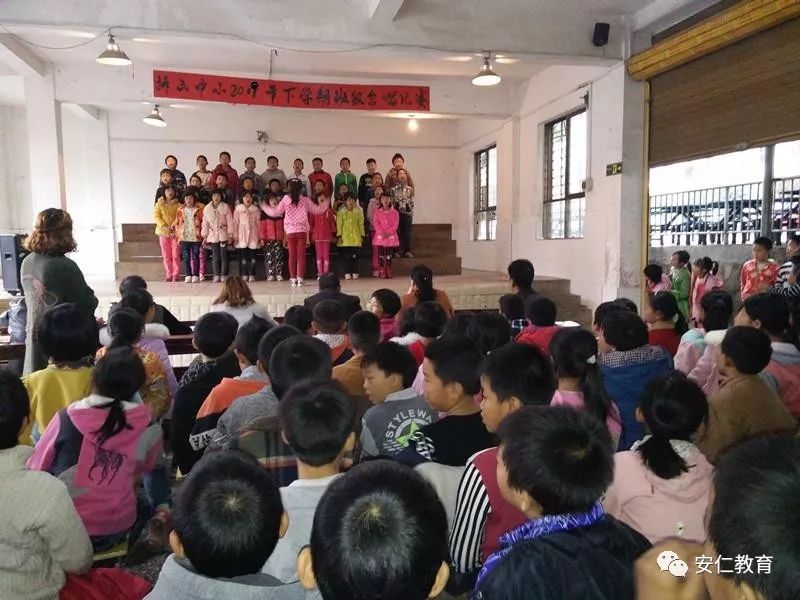 比赛由多少人比赛足球_竹山县第五届足球比赛全场冠军_舒华杯古典全场冠军冉茂荣