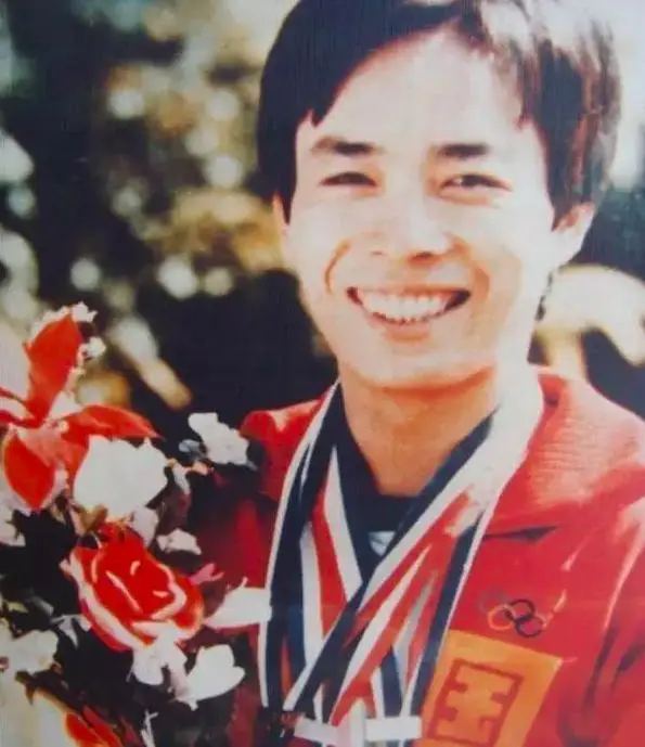 1984年洛杉矶奥运会中国银牌铜牌选手现状：李宁、楼云、王义夫等体育英雄的后续故